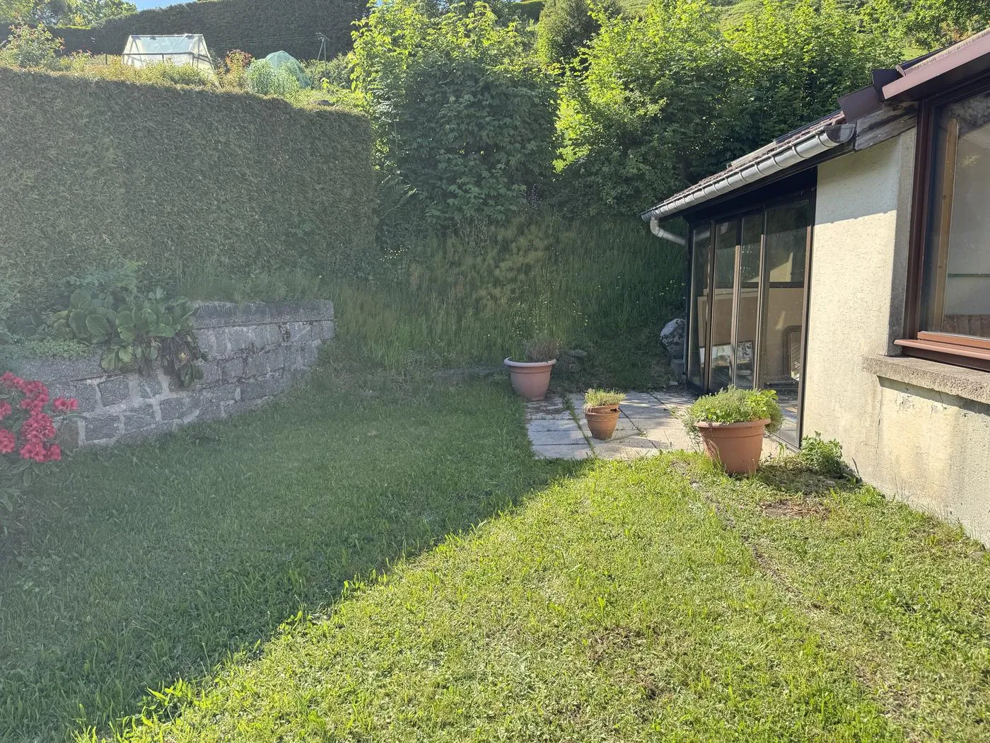 Le jardin et la véranda